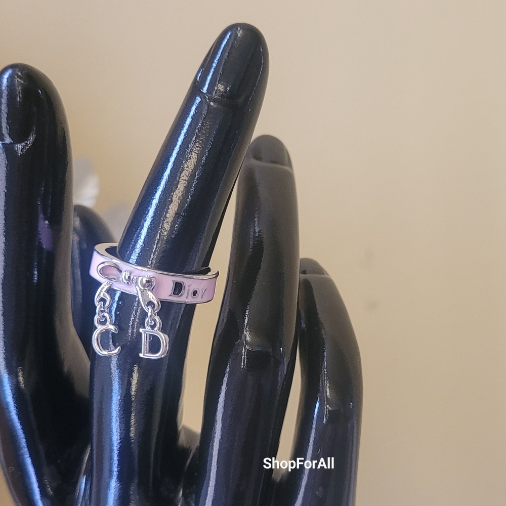 Dior - Picture 7 of 11